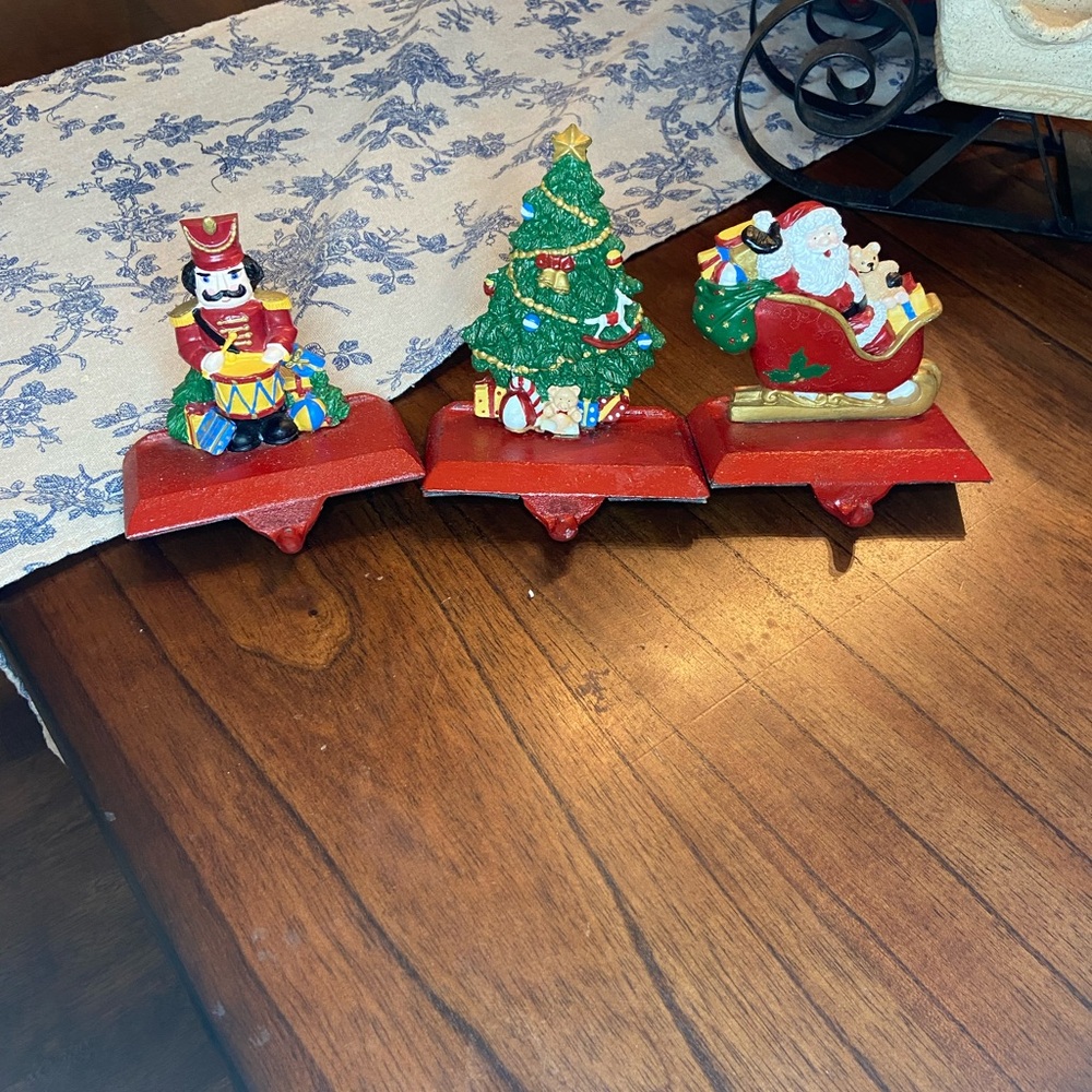 Festive Christmas Stocking Holders - Picture 7 of 7